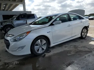 2015 Hyundai Sonata Hybrid Limited with VIN KMHEC4A46FA130708, listed as a Copart auction lot 51039695 with 113,468 mi miles and Salvage Title. Bid and sale history available at carsss.com. Image 1.