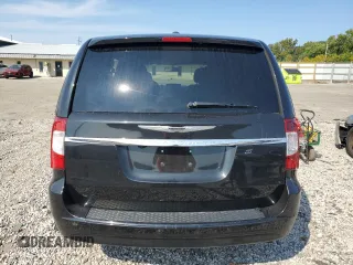2016 Chrysler Town & Country S with VIN 2C4RC1HG7GR208222, listed as a Copart auction lot 71686304 with 150,588 mi miles and Non Repairable. Bid and sale history available at DreamBid. Image 6.