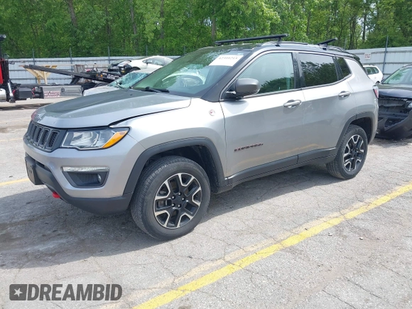 2020 Jeep Compass Trailhawk z VIN 3C4NJDDB0LT221532, wystawiony jako IAAI lot #42310215 z przebiegiem 78 464 mil mil oraz . Historia ofert i sprzedaży dostępna na DreamBid. Obrazek 21.