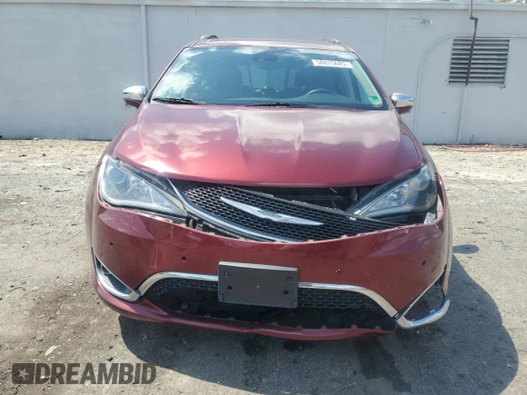 2017 Chrysler Pacifica Limited z VIN 2C4RC1GG9HR803866, wystawiony jako Copart lot #58825685 z przebiegiem 90 872 mil mil oraz Szkoda całkowita • Salvage title. Historia ofert i sprzedaży dostępna na DreamBid. Obrazek 5.