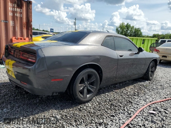 2016 Dodge Challenger SXT with VIN 2C3CDZAG4GH193152, listed as a Copart auction lot 60660705 with 121,621 mi miles and Salvage title. Bid and sale history available at DreamBid. Image 3.