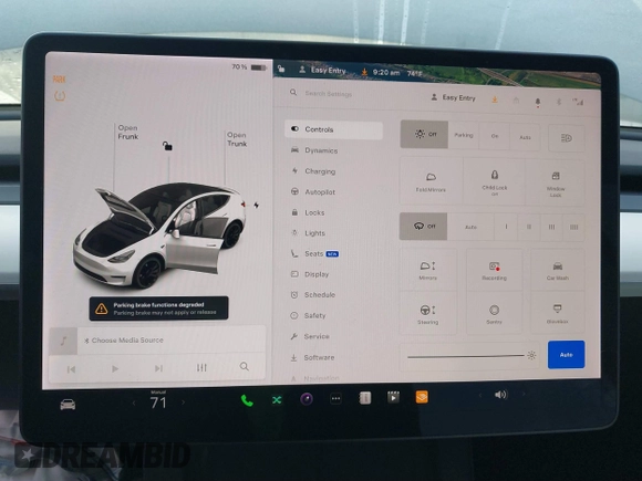 2021 Tesla Model Y Performance z VIN 5YJYGDEF2MF133739, wystawiony jako IAAI lot #41226429 z przebiegiem 58 502 mil mil oraz . Historia ofert i sprzedaży dostępna na DreamBid. Obrazek 7.
