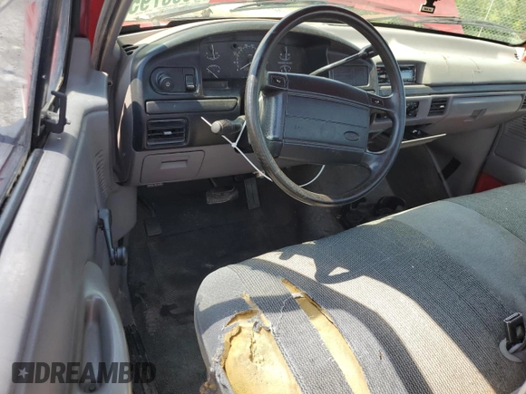1996 Ford F-150 z VIN 1FTEF15N1TNA27066, wystawiony jako Copart lot #59907955 z przebiegiem 167 251 mil mil oraz Szkoda całkowita • Salvage title. Historia ofert i sprzedaży dostępna na DreamBid. Obrazek 8.