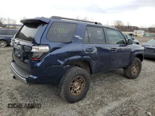 2024 Toyota 4Runner TRD Off Road with VIN JTERU5JR9R6252468, listed as a Copart auction lot 52028995 with 13,754 mi miles and Salvage title. Bid and sale history available at DreamBid. Image 3.