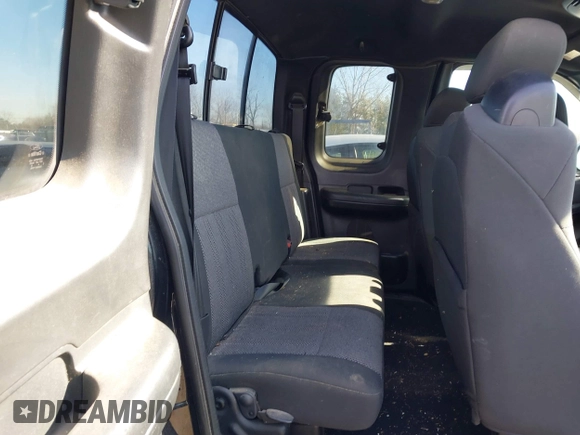 2003 Ford F-150 XL with VIN 1FTRX17W53NB00671, listed as a IAAI auction lot 41576739 with 194,066 mi miles. Bid and sale history available at carsss.com. Image 8.