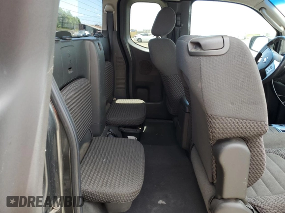 2007 Nissan Frontier SE z VIN 1N6AD06U77C418922, wystawiony jako Copart lot #56603015 z przebiegiem 354 484 mil mil oraz Szkoda całkowita • Salvage title. Historia ofert i sprzedaży dostępna na DreamBid. Obrazek 10.