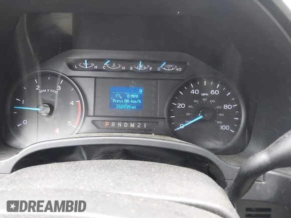 2019 Ford F-350 Platinum with VIN 1FT7W3BT4KED68113, listed as a IAAI auction lot 42420899 with 240,939 mi miles and . Bid and sale history available at DreamBid. Image 7.