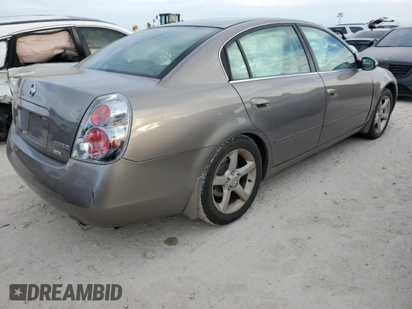 2005 Nissan Altima SE with VIN 1N4BL11E55C277934, listed as a Copart auction lot 76539694 with 0 mi miles and Salvage Title. Bid and sale history available at carsss.com. Image 3.