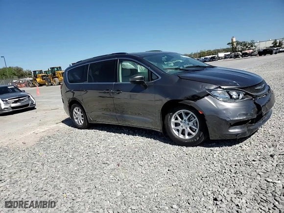 2021 Chrysler Voyager LXI with VIN 2C4RC1DG8MR520468, listed as a Copart auction lot 47964655 with 84,578 mi miles and Salvage Title. Bid and sale history available at carsss.com. Image 12.