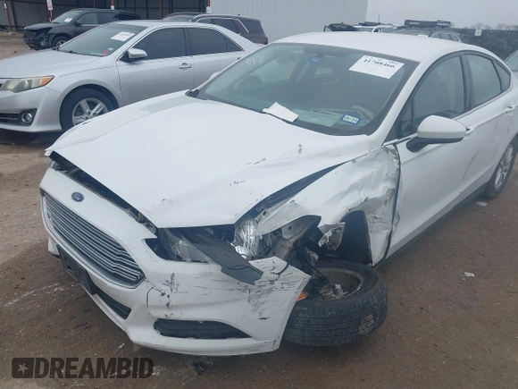 2016 Ford Fusion S with VIN 3FA6P0G73GR226218, listed as a IAAI auction lot 41708466 with 120,964 mi miles. Bid and sale history available at carsss.com. Image 6.