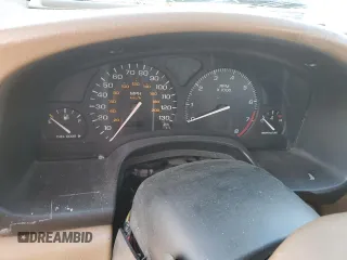 2000 Saturn LW z VIN 1G8JU82F8YY643924, wystawiony jako Copart lot #76891614 z przebiegiem Nie podano mil oraz Szkody całkowita. Historia ofert i sprzedaży dostępna na DreamBid. Obrazek 9.