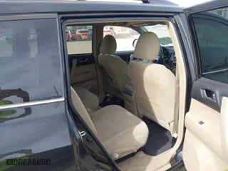 2013 Toyota Highlander with VIN 5TDZK3EH3DS138488, listed as a IAAI auction lot 41456921 with 131,918 mi miles. Bid and sale history available at carsss.com. Image 8.