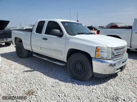 2013 Chevrolet Silverado 1500 LT with VIN 1GCRCSEA4DZ214163, listed as a Copart auction lot 49442865 with 167,643 mi miles and Salvage Title. Bid and sale history available at carsss.com. Image 4.