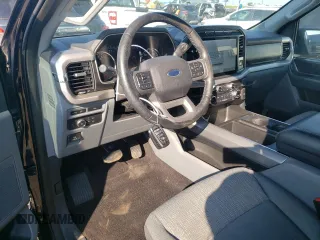 2021 Ford F-150 XL with VIN 1FTFX1E88MKD05444, listed as a Copart auction lot 71669704 with 35,779 mi miles and Salvage title. Bid and sale history available at DreamBid. Image 8.