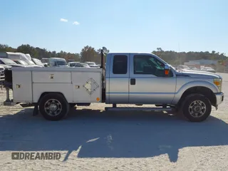 2012 Ford F-250 XL with VIN 1FT7X2B67CEA81674, listed as a IAAI auction lot 40652082 with 264,247 mi miles and . Bid and sale history available at DreamBid. Image 12.