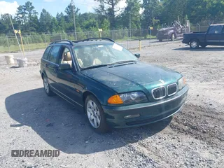 2001 BMW 3 Series with VIN WBAAW33451ET41026, listed as a IAAI auction lot 42752100 with 79,102 mi miles and . Bid and sale history available at DreamBid. Image 1.