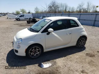 2012 FIAT 500 Sport z VIN 3C3CFFBR1CT254161, wystawiony jako Copart lot #54898795 z przebiegiem 261 207 mil mil oraz Tytuł czysty. Historia ofert i sprzedaży dostępna na DreamBid. Obrazek 1.