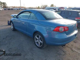 2007 Volkswagen Eos 2.0T with VIN WVWDA71F67V018252, listed as a IAAI auction lot 41853572 with 187,934 mi miles and . Bid and sale history available at DreamBid. Image 3.