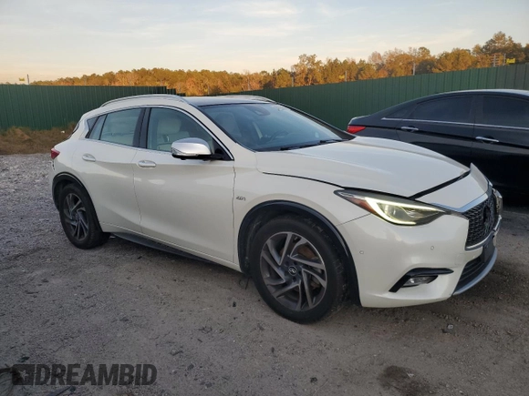 2018 Infiniti QX30 Premium with VIN SJKCH5CP1JA045047, listed as a Copart auction lot 80106464 with 78,982 mi miles and Salvage title. Bid and sale history available at DreamBid. Image 4.