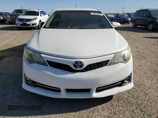 2014 Toyota Camry L with VIN 4T1BF1FK5EU325325, listed as a Copart auction lot 53080605 with 198,115 mi miles and Salvage Title. Bid and sale history available at carsss.com. Image 5.