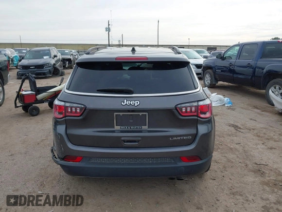 2019 Jeep Compass Limited with VIN 3C4NJCCBXKT676205, listed as a IAAI auction lot 41328757 with 83,446 mi miles. Bid and sale history available at carsss.com. Image 16.
