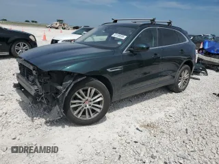 2018 Jaguar F-Pace 25t Prestige z VIN SADCK2FX6JA279736, wystawiony jako Copart lot #53199595 z przebiegiem 62 176 mil mil oraz Szkoda całkowita • Salvage title. Historia ofert i sprzedaży dostępna na DreamBid. Obrazek 1.