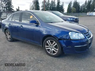 2007 Volkswagen Jetta 2.5 z VIN 3VWDF71K87M104605, wystawiony jako IAAI lot #42024440 z przebiegiem 181 623 mil mil oraz . Historia ofert i sprzedaży dostępna na DreamBid. Obrazek 1.