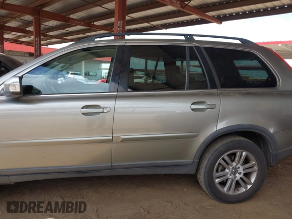 2008 Volvo XC90 I6 z VIN YV4CY982881478394, wystawiony jako IAAI lot #41960163 z przebiegiem 148 121 mil mil oraz . Historia ofert i sprzedaży dostępna na DreamBid. Obrazek 14.
