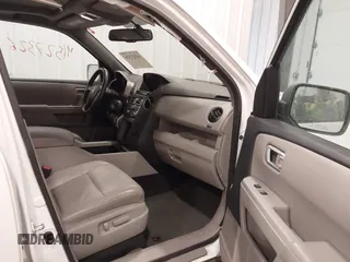 2015 Honda Pilot EX-L z VIN 5FNYF4H50FB072559, wystawiony jako IAAI lot #41527326 z przebiegiem 146 577 mil mil oraz . Historia ofert i sprzedaży dostępna na DreamBid. Obrazek 5.