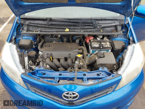 2013 Toyota Yaris L with VIN JTDJTUD3XDD572098, listed as a IAAI auction lot 41903113 with 106,900 mi miles. Bid and sale history available at carsss.com. Image 10.