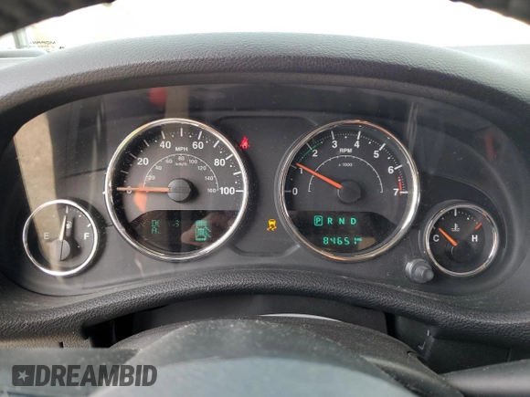 2018 Jeep Wrangler JK Unlimited Sport S with VIN 1C4BJWDG6JL865670, listed as a Copart auction lot 47680015 with 84,651 mi miles and Salvage Title. Bid and sale history available at carsss.com. Image 9.