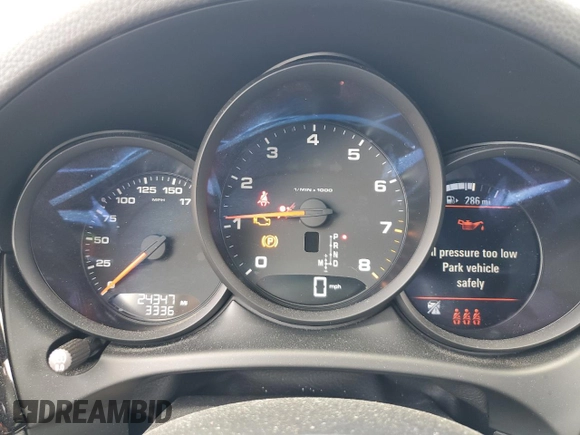 2021 Porsche Macan with VIN WP1AA2A58MLB14290, listed as a Copart auction lot 61235505 with 24,347 mi miles and Salvage title. Bid and sale history available at DreamBid. Image 9.