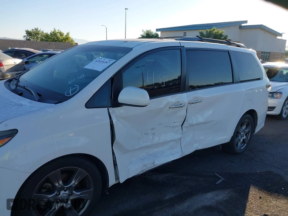 2017 Toyota Sienna SE with VIN 5TDXZ3DCXHS839141, listed as a IAAI auction lot 42616187 with 106,900 mi miles and . Bid and sale history available at DreamBid. Image 6.