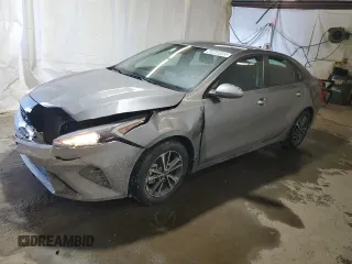2024 Kia Forte LXS with VIN 3KPF24AD0RE779059, listed as a Copart auction lot 45660095 with 17,721 mi miles and Clean Title. Bid and sale history available at carsss.com. Image 1.