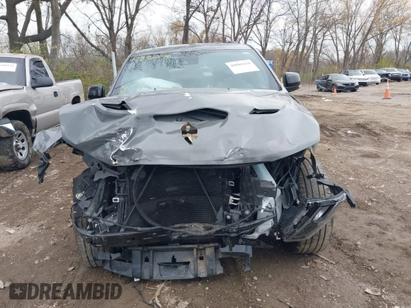 2022 Dodge Durango GT Plus z VIN 1C4RDJDG9NC187642, wystawiony jako IAAI lot #40886210 z przebiegiem 39 006 mil mil oraz . Historia ofert i sprzedaży dostępna na DreamBid. Obrazek 12.