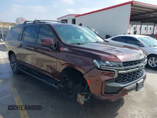 2022 Chevrolet Suburban Z71 with VIN 1GNSKDKD6NR153339, listed as a IAAI auction lot 41446443 with 49,261 mi miles. Bid and sale history available at carsss.com. Image 1.