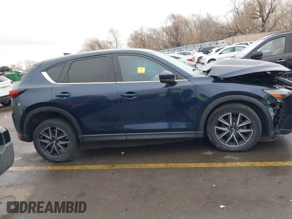 2018 Mazda CX-5 Grand Touring with VIN JM3KFBDM8J0345821, listed as a IAAI auction lot 41789284 with 1 mi miles. Bid and sale history available at carsss.com. Image 12.
