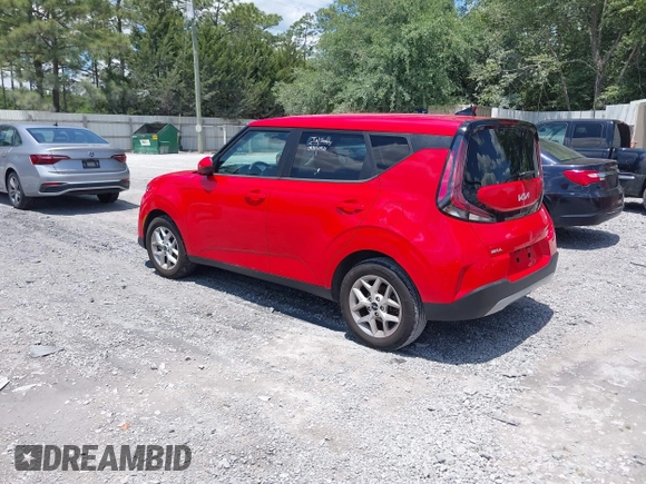 2023 Kia Soul LX with VIN KNDJ23AU7P7217855, listed as a IAAI auction lot 42191798 with 44,347 mi miles and . Bid and sale history available at DreamBid. Image 3.