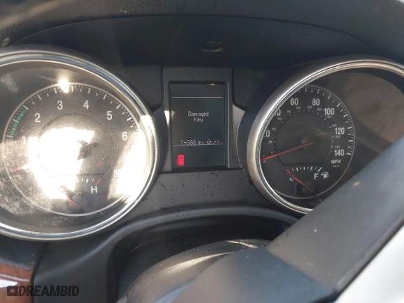 2011 Jeep Grand Cherokee Limited with VIN 1J4RR5GG0BC668910, listed as a IAAI auction lot 41353138 with 74,388 mi miles. Bid and sale history available at carsss.com. Image 7.