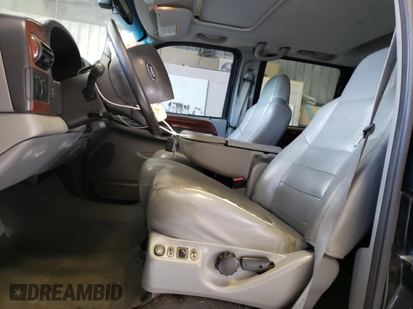 2006 Ford Super Duty F-250 XL with VIN 1FTSW21PX6EA05832, listed as a Copart auction lot 59269874 with 258,174 mi miles and Salvage Title. Bid and sale history available at carsss.com. Image 7.