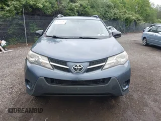 2013 Toyota RAV4 LE with VIN JTMZFREV1D5010172, listed as a IAAI auction lot 42205217 with 118,924 mi miles and . Bid and sale history available at DreamBid. Image 13.
