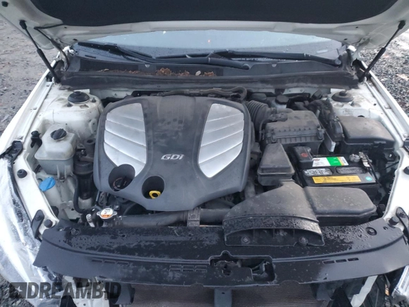 2014 Kia Cadenza Premium with VIN KNALN4D70E5127125, listed as a Copart auction lot 81366724 with 221,729 mi miles and Clean Title. Bid and sale history available at carsss.com. Image 11.
