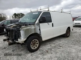 2012 GMC Savana Cargo with VIN 1GTS7AFX5C1124035, listed as a Copart auction lot 47816585 with 203,236 mi miles and Salvage Title. Bid and sale history available at carsss.com. Image 1.