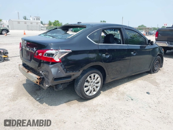 2017 Nissan Sentra SR z VIN 3N1AB7AP2HY310075, wystawiony jako IAAI lot #42414515 z przebiegiem Nie podano mil oraz . Historia ofert i sprzedaży dostępna na DreamBid. Obrazek 4.
