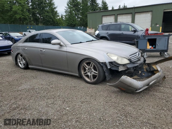 2006 Mercedes-Benz CLS 500 with VIN WDDDJ75X16A023034, listed as a Copart auction lot 61050305 with Not provided miles and Salvage title. Bid and sale history available at DreamBid. Image 4.