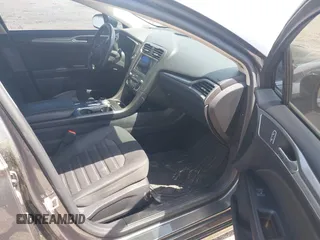 2020 Ford Fusion SE z VIN 3FA6P0H79LR118534, wystawiony jako IAAI lot #42065215 z przebiegiem 104 202 mil mil oraz . Historia ofert i sprzedaży dostępna na DreamBid. Obrazek 5.