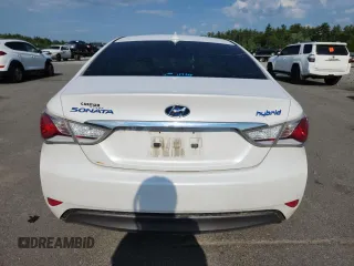 2012 Hyundai Sonata Hybrid with VIN KMHEC4A47CA055139, listed as a Copart auction lot 60082025 with 221,911 mi miles and Salvage title. Bid and sale history available at DreamBid. Image 6.