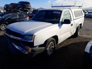 2005 Chevrolet Silverado 1500 LS with VIN 1GCEC14V05Z120778, listed as a Copart auction lot 84451434 with 153,835 mi miles and Non repairable. Bid and sale history available at DreamBid. Image 1.
