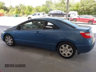 2008 Honda Civic Cpe LX with VIN 2HGFG12698H573436, listed as a IAAI auction lot 41970955 with 142,166 mi miles. Bid and sale history available at carsss.com. Image 14.