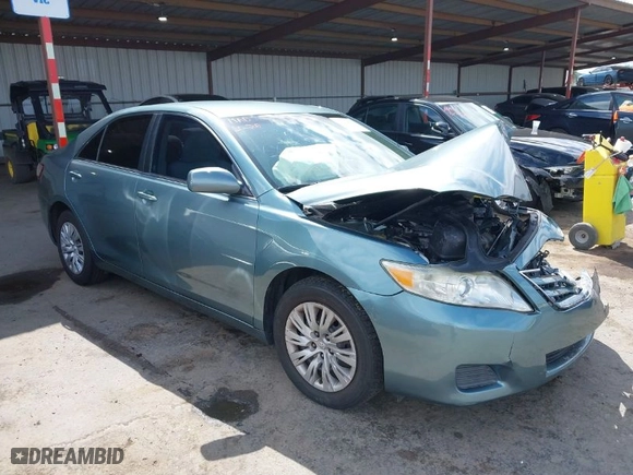 2010 Toyota Camry with VIN 4T1BF3EK2AU515851, listed as a IAAI auction lot 41913339 with 119,431 mi miles. Bid and sale history available at carsss.com. Image 1.